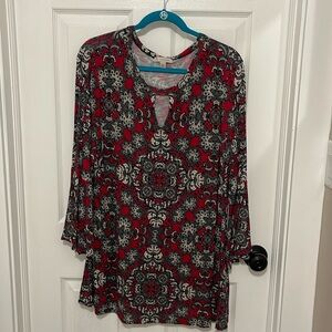 Dress Barn Tunic, XL 3/4 length sleeves. Red, black, cream pattern. Super soft!